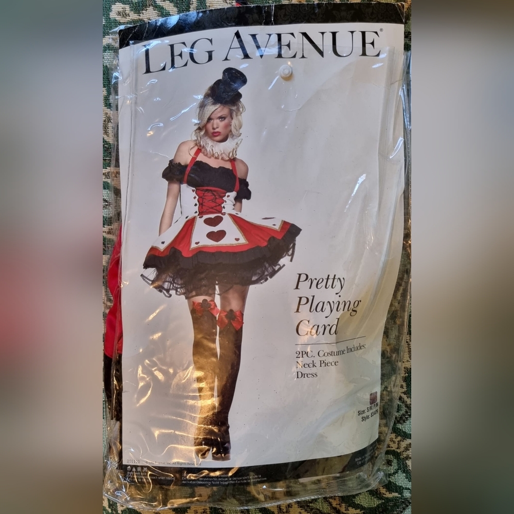 Leg Avenue , Black and White Playing Card Costume, QUEEN OF HEARTS